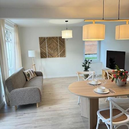 2,5 Zimmer Ferienwohnung Fehmarn Mit Eigenem Parkplatz מראה חיצוני תמונה